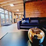 Evasion Au En Bois Avec Et Grand Jardin - Fr-1-510-198 * Floyon