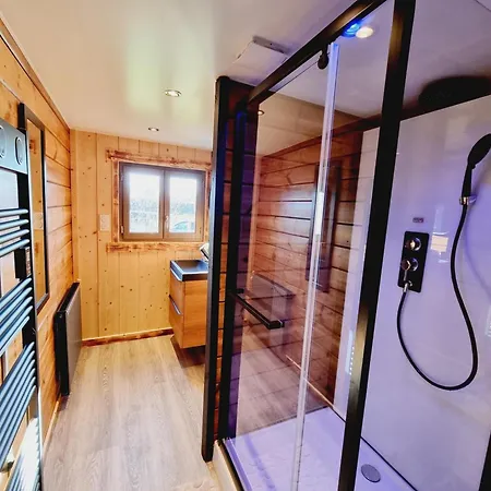 évasion Au En Bois Avec Et Grand Jardin - Fr-1-510-198 *