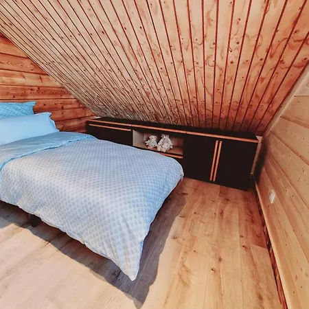 Casa vacanze Evasion Au En Bois Avec Et Grand Jardin - Fr-1-510-198 Floyon