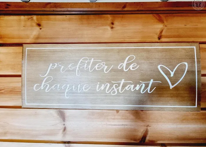 évasion Au En Bois Avec Et Grand Jardin - Fr-1-510-198 Floyon