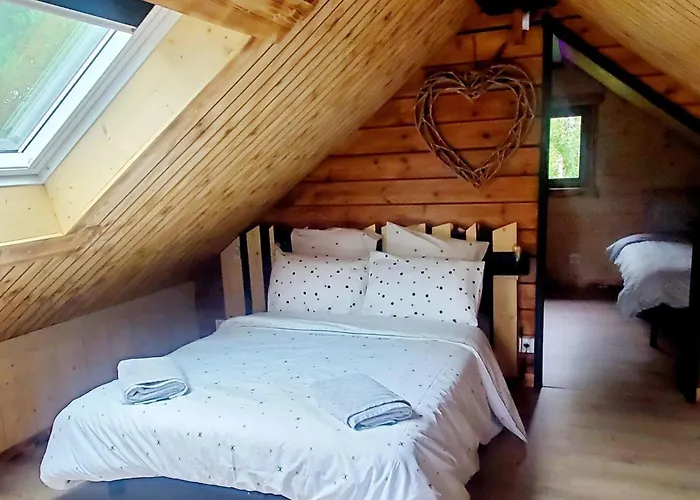 évasion Au En Bois Avec Et Grand Jardin - Fr-1-510-198